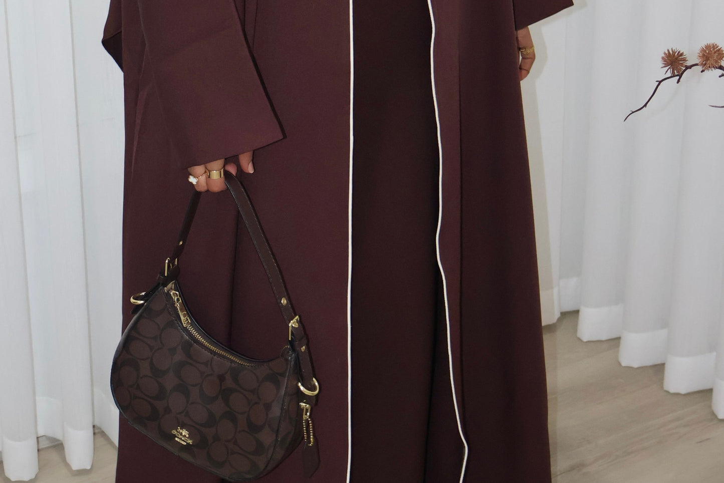 Modern Muse Abaya | Al-Qahwa